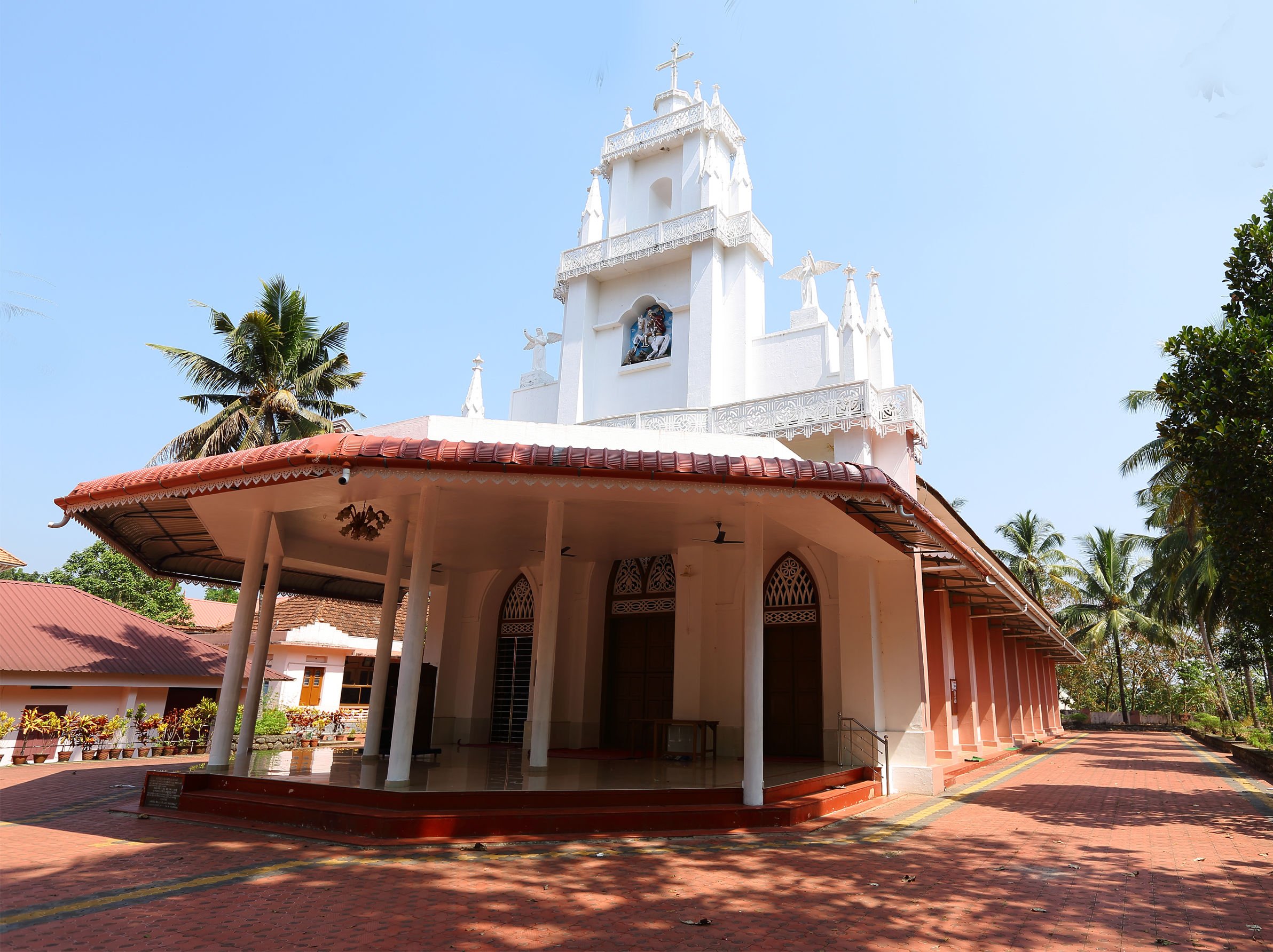 ST. GEORGE CHURCH