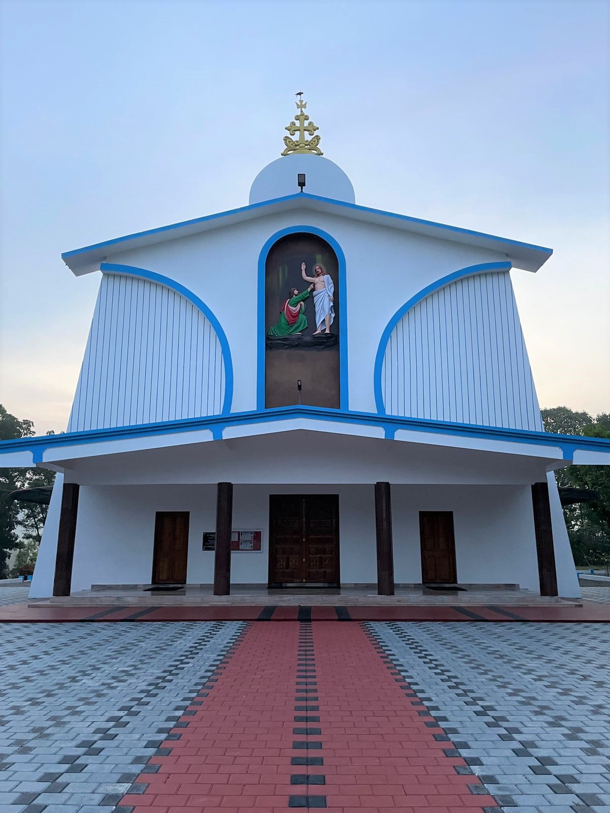 ST. THOMAS CHURCH