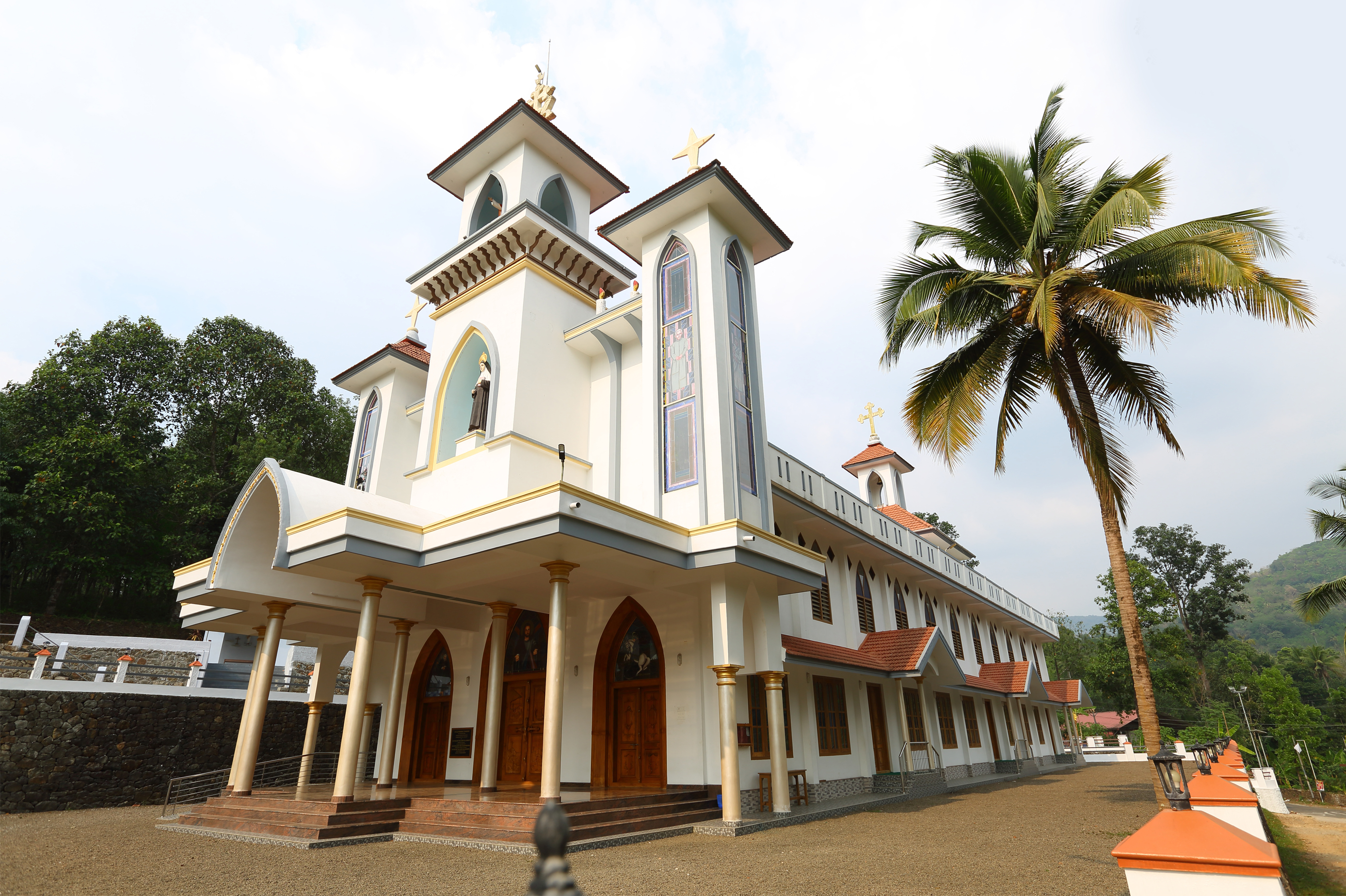 ST. ALPHONSA CHURCH