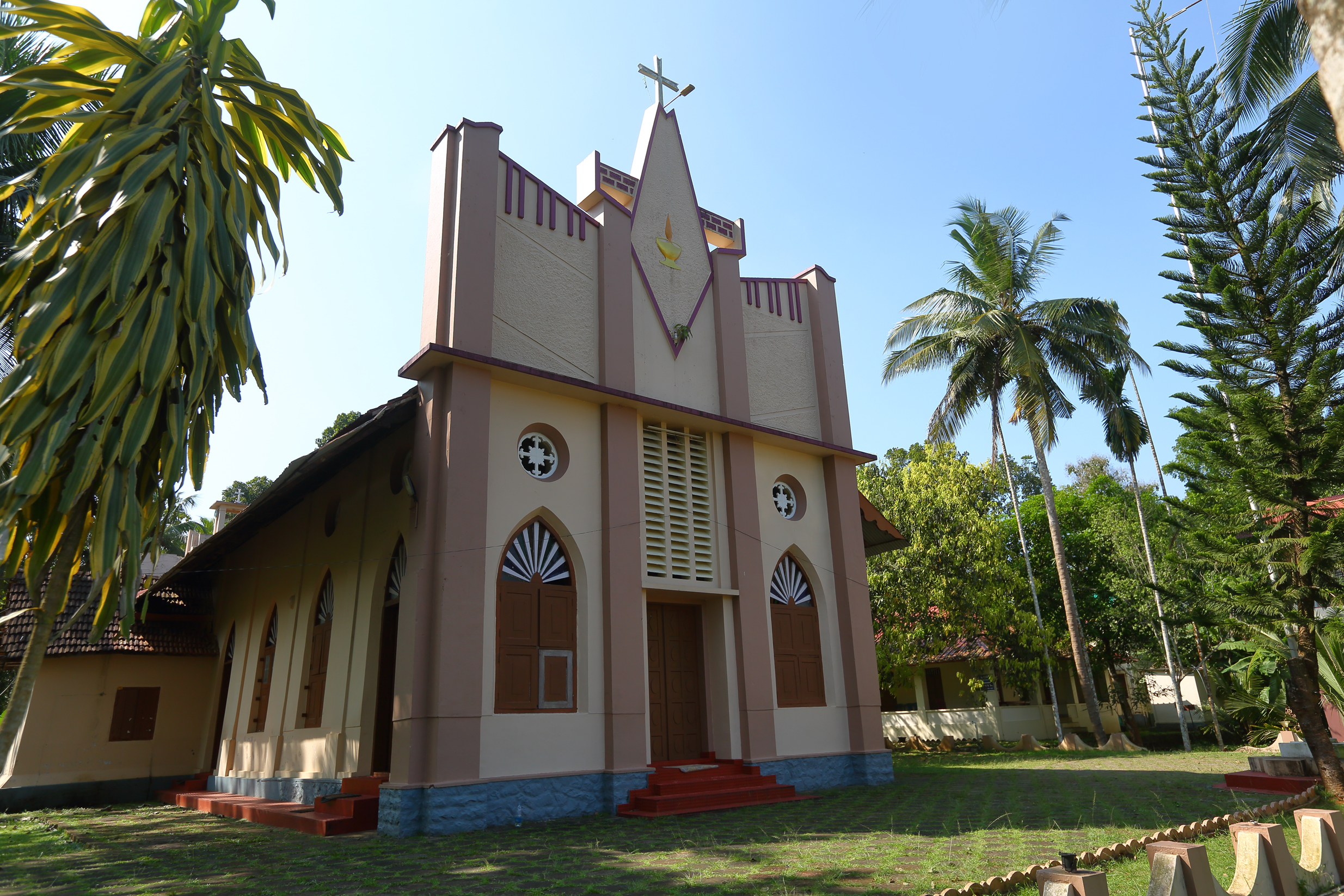 ST. THOMAS CHURCH