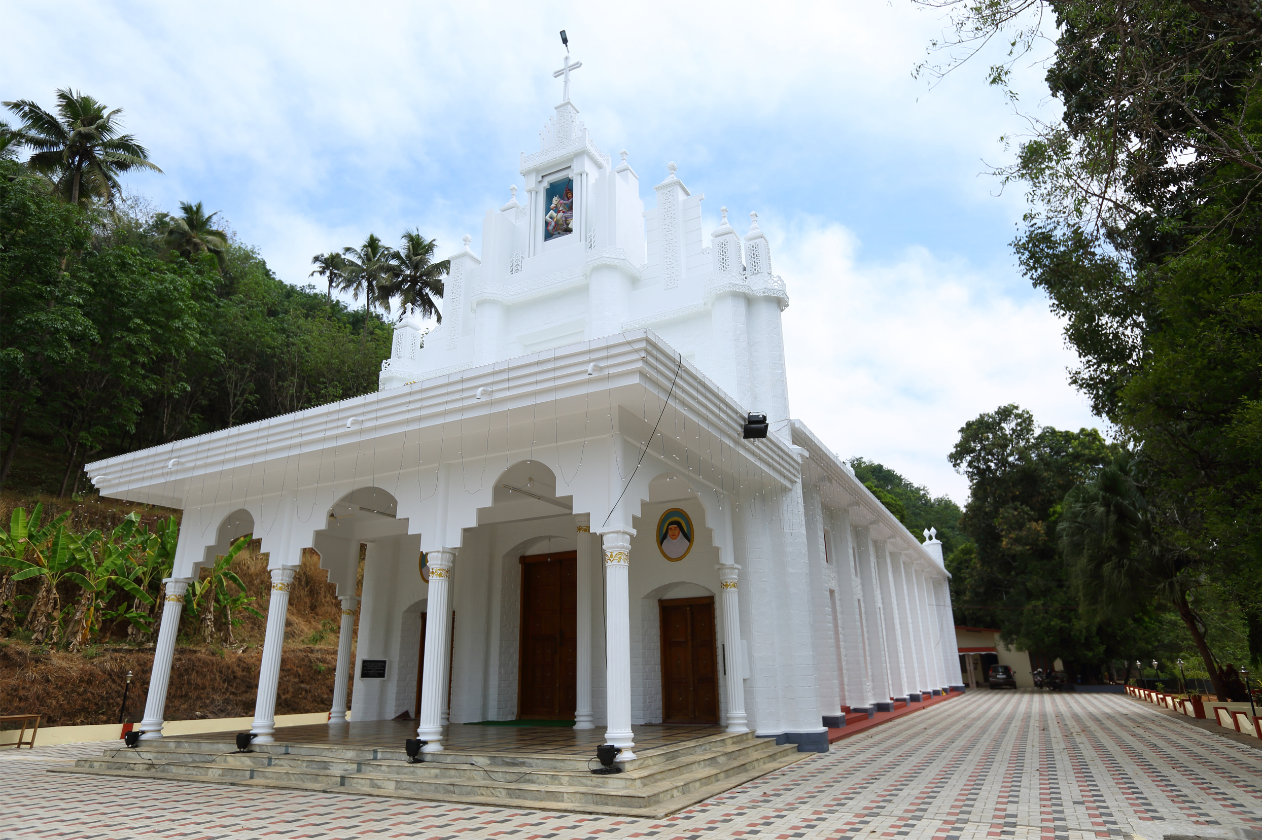 ST. GEORGE CHURCH